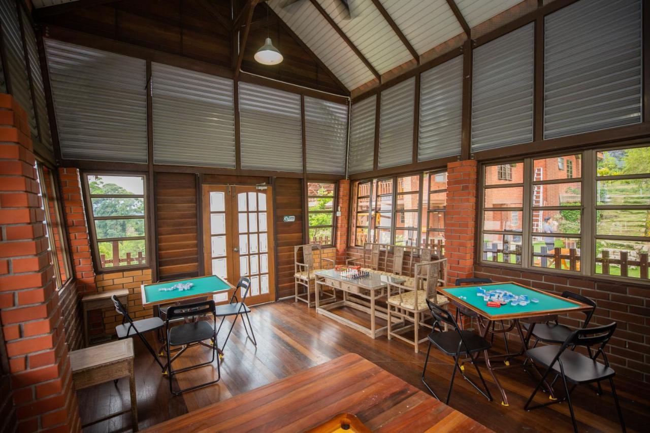 Red House The Garden Stay In Bukit Tinggi By Play Bentong Exterior photo